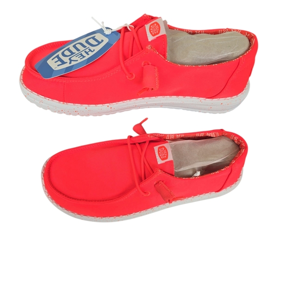 NWT HEY DUDE shoes For Women Sz 7 - Picture 2 of 6